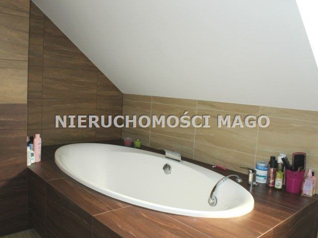 dom wolnostojący, 6 pokoi Lubliniec. Zdjęcie 22