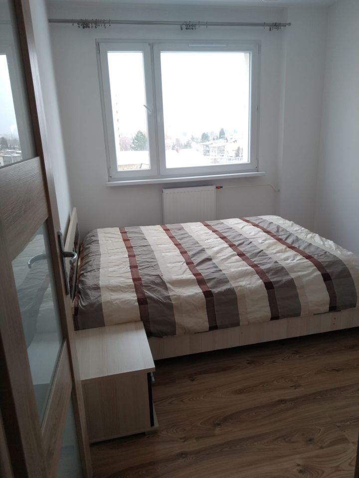 Mieszkanie 2-pokojowe Bielsko-Biała, 1 armii wojska polskiego. Zdjęcie 1