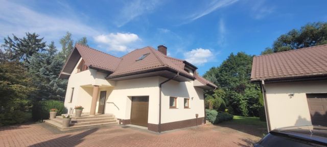 dom wolnostojący, 6 pokoi Złotokłos. Zdjęcie 17