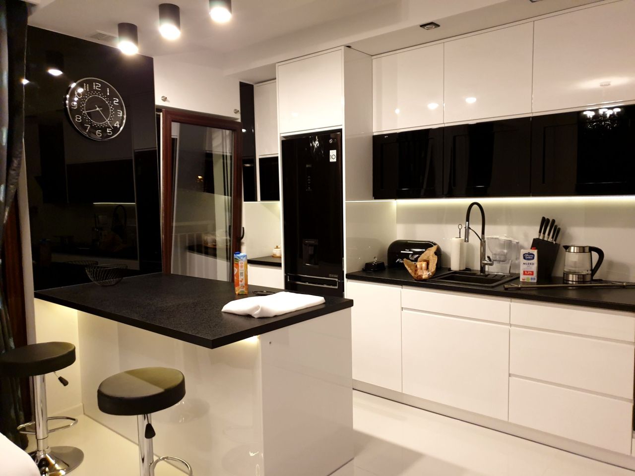 Mieszkanie 3-pokojowe Warszawa Włochy, ul. Poronińska. Zdjęcie 5