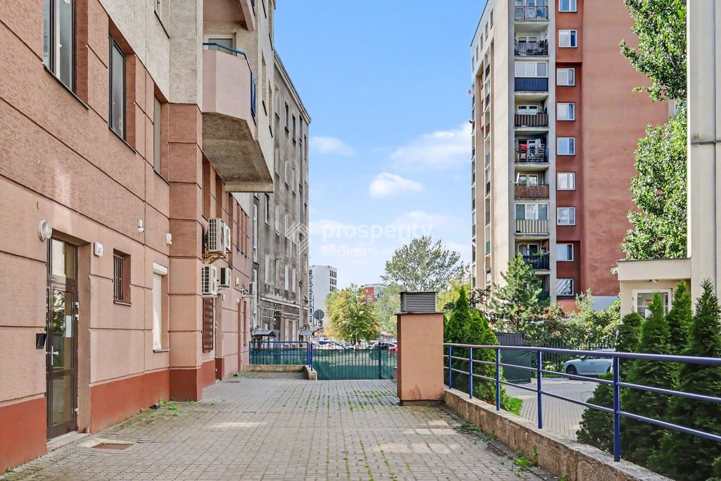 Lokal Warszawa Kamionek, ul. Jana Zamoyskiego. Zdjęcie 16