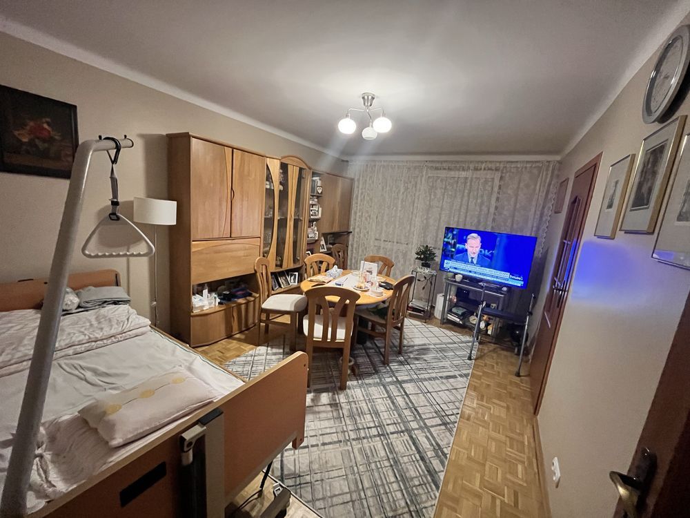 Mieszkanie 3-pokojowe Stalowa Wola, ul. Polskiego Czerwonego Krzyża. Zdjęcie 1