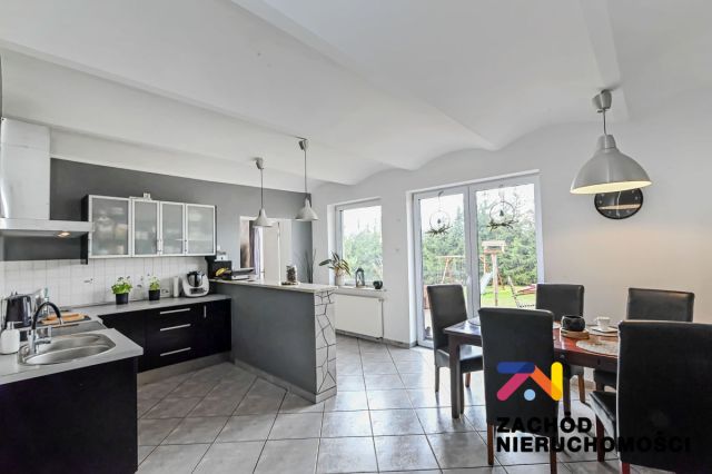 dom wolnostojący, 4 pokoje Bożnów. Zdjęcie 12