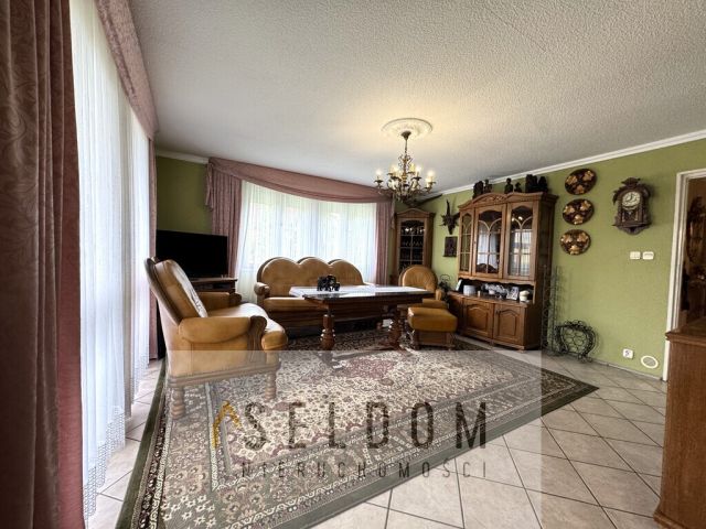 dom wolnostojący, 4 pokoje Stare Siołkowice. Zdjęcie 2