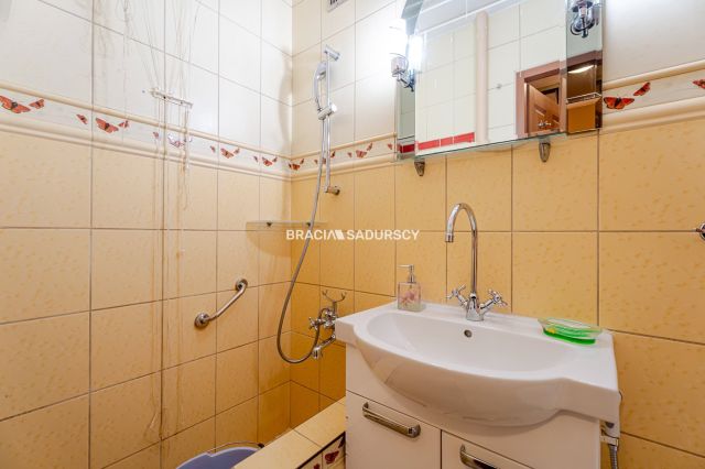 Mieszkanie 2-pokojowe Kraków, ul. Celarowska. Zdjęcie 28