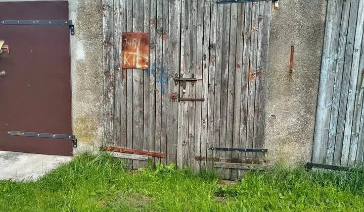 Garaż/miejsce parkingowe Komarowo