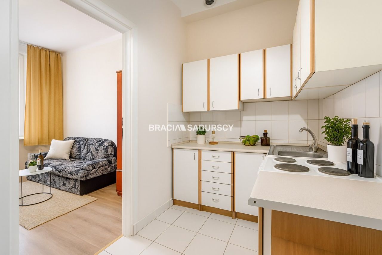 Mieszkanie 4-pokojowe Kraków Stare Miasto, ul. Mikołaja Zyblikiewicza. Zdjęcie 15