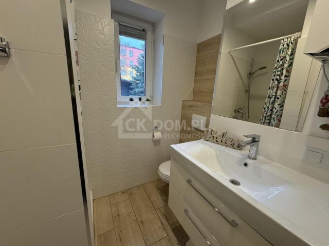 dom wolnostojący, 10 pokoi Kielce. Zdjęcie 13