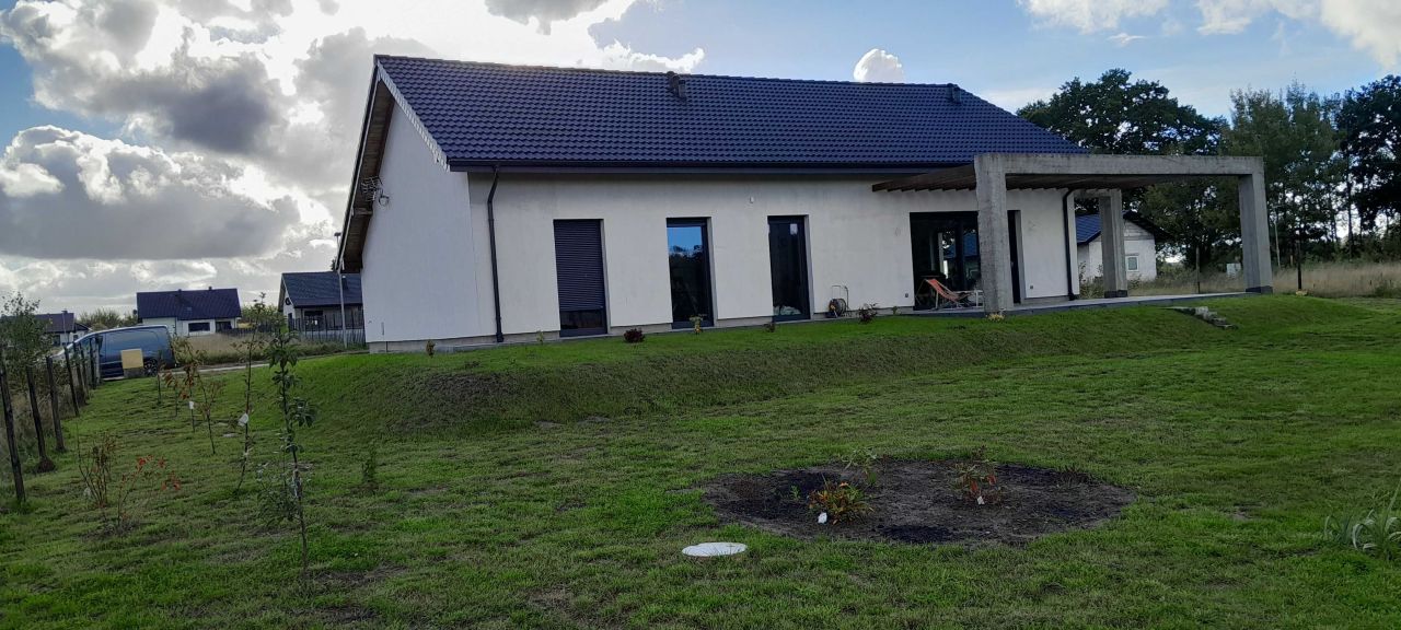 dom wolnostojący Strzelinko. Zdjęcie 4