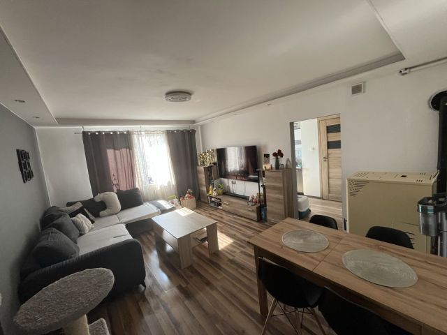 Mieszkanie 3-pokojowe Gozdawa. Zdjęcie 1