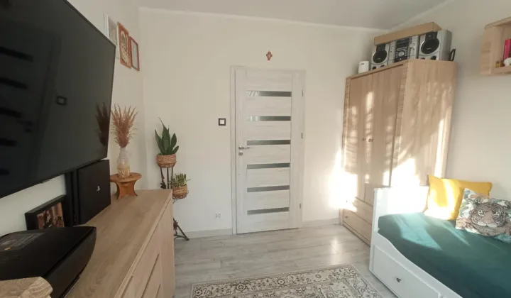 Mieszkanie 4-pokojowe Stąporków, Plac Wolności