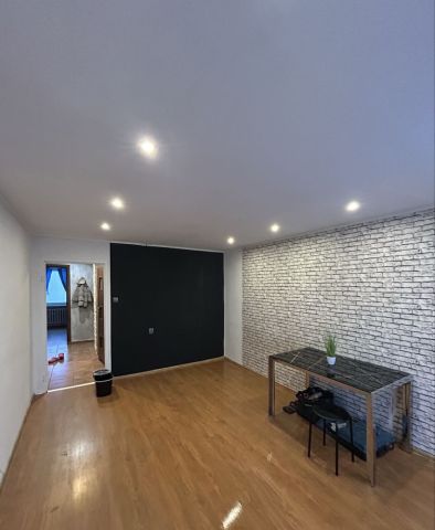 Mieszkanie 3-pokojowe Wieliczka, os. Henryka Sienkiewicza. Zdjęcie 1