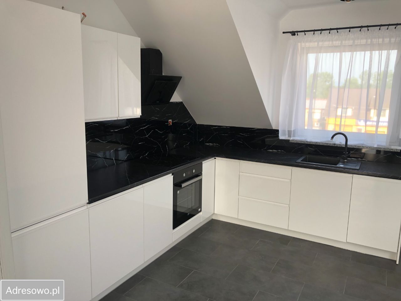 Mieszkanie 2-pokojowe Jelenia Góra Sobieszów, ul. Cieplicka. Zdjęcie 6