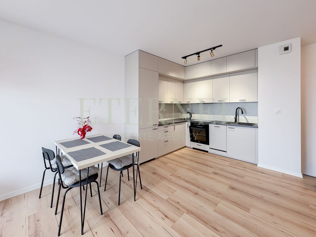 Mieszkanie 3-pokojowe Kraków Prądnik Biały, ul. Stefana Banacha. Zdjęcie 1