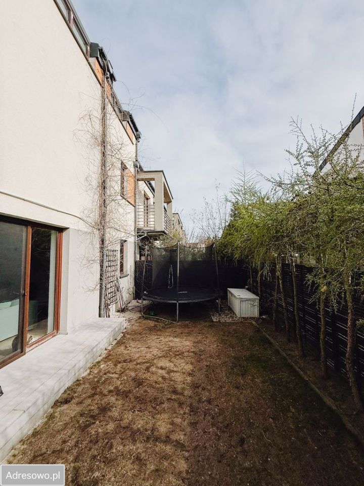 dom szeregowy, 6 pokoi Mysiadło, ul. Wiejska. Zdjęcie 14