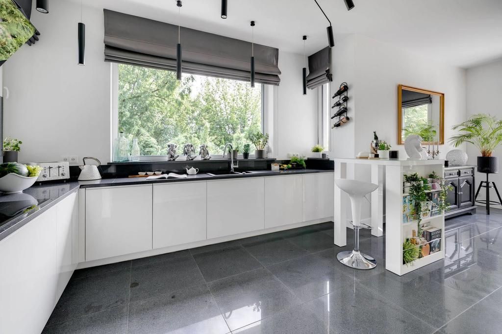 dom wolnostojący, 5 pokoi Brwinów, ul. Powstańców Warszawy. Zdjęcie 5