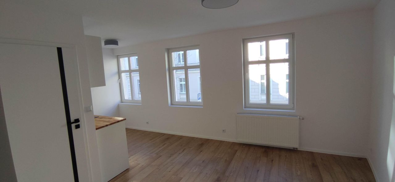 Mieszkanie 1-pokojowe Bydgoszcz Śródmieście, ul. Pomorska. Zdjęcie 4