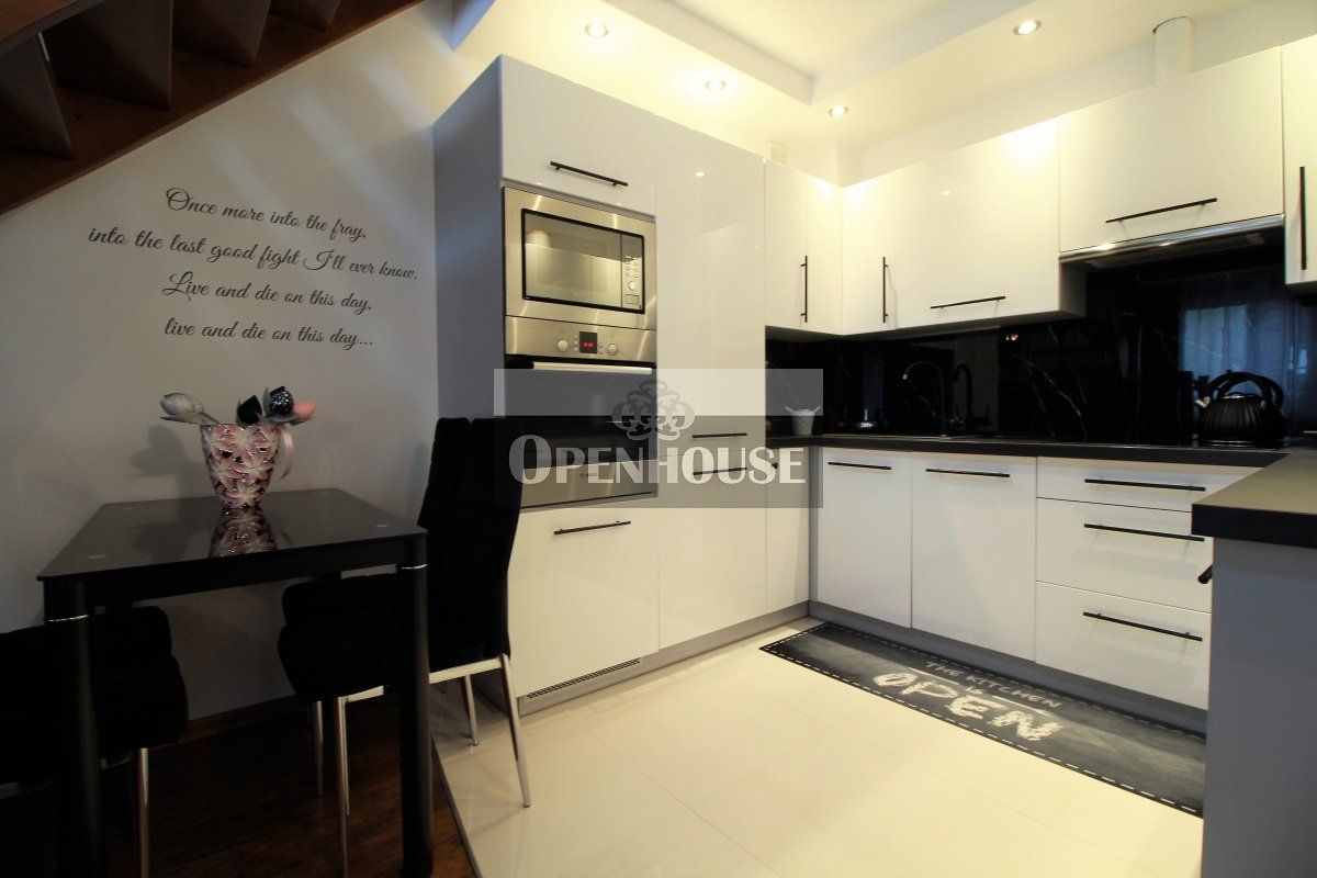 Mieszkanie 3-pokojowe Głogów Stare Miasto, ul. Długa. Zdjęcie 2