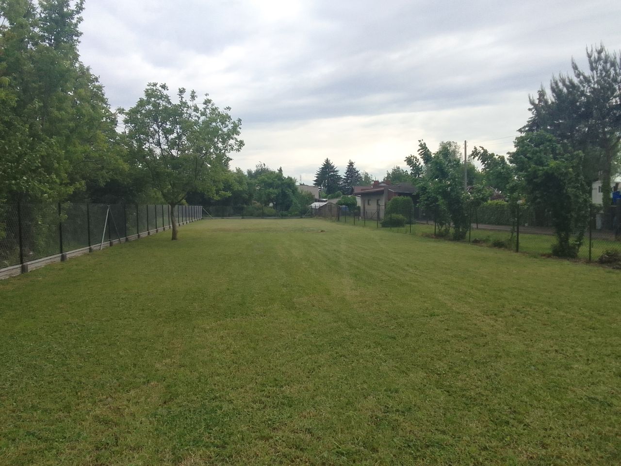 Działka inwestycyjna Radom Długojów Górny, al. Wojska Polskiego. Zdjęcie 2