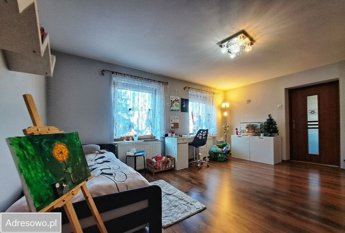 dom wolnostojący, 6 pokoi Uciechów, ul. Kościelna. Zdjęcie 5