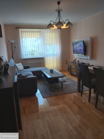 Mieszkanie 3-pokojowe Gdynia Leszczynki, ul. Stoigniewa. Zdjęcie 1