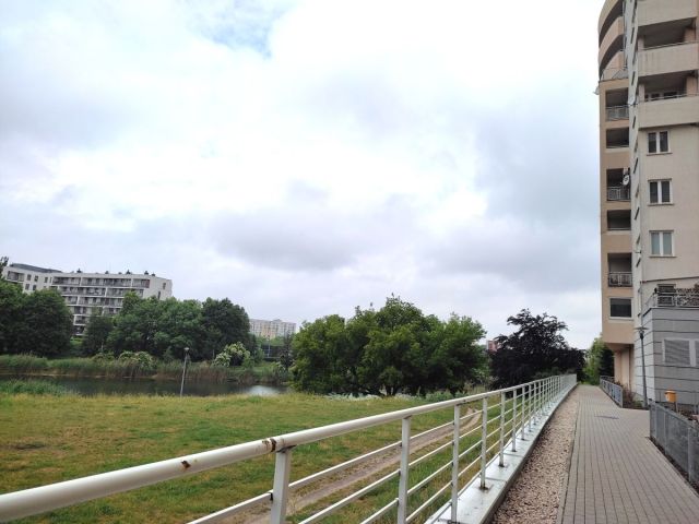 Mieszkanie 3-pokojowe Warszawa Praga, al. Stanów Zjednoczonych. Zdjęcie 11