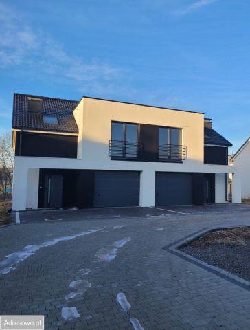 bliźniak, 3 pokoje Czechowice-Dziedzice, ul. Pasieki. Zdjęcie 1