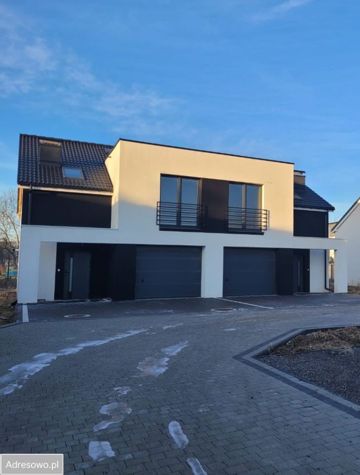 bliźniak, 3 pokoje Czechowice-Dziedzice, ul. Pasieki. Zdjęcie 1