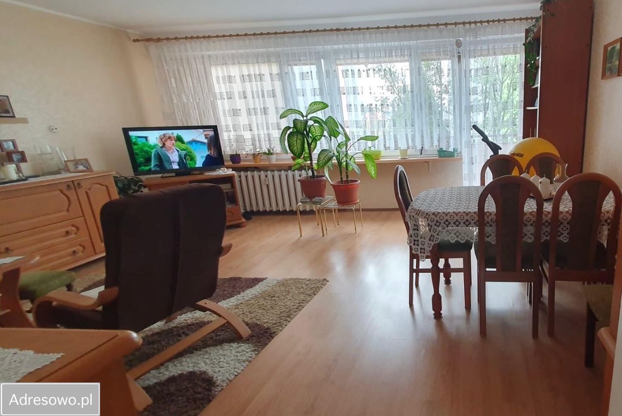 Mieszkanie 3-pokojowe Prudnik, ul. ks. Skowrońskiego. Zdjęcie 12