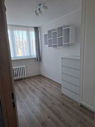 Mieszkanie 3-pokojowe Kłodzko, ul. Ksawerego Dunikowskiego. Zdjęcie 11