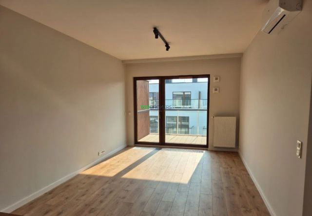 Mieszkanie 4-pokojowe Warszawa Mokotów, ul. Przebiśniegów. Zdjęcie 1
