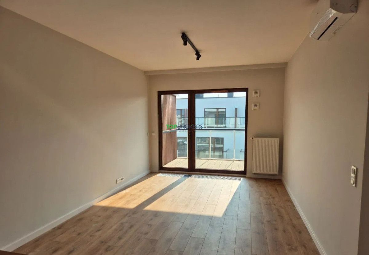 Mieszkanie 4-pokojowe Warszawa Mokotów, ul. Przebiśniegów. Zdjęcie 1