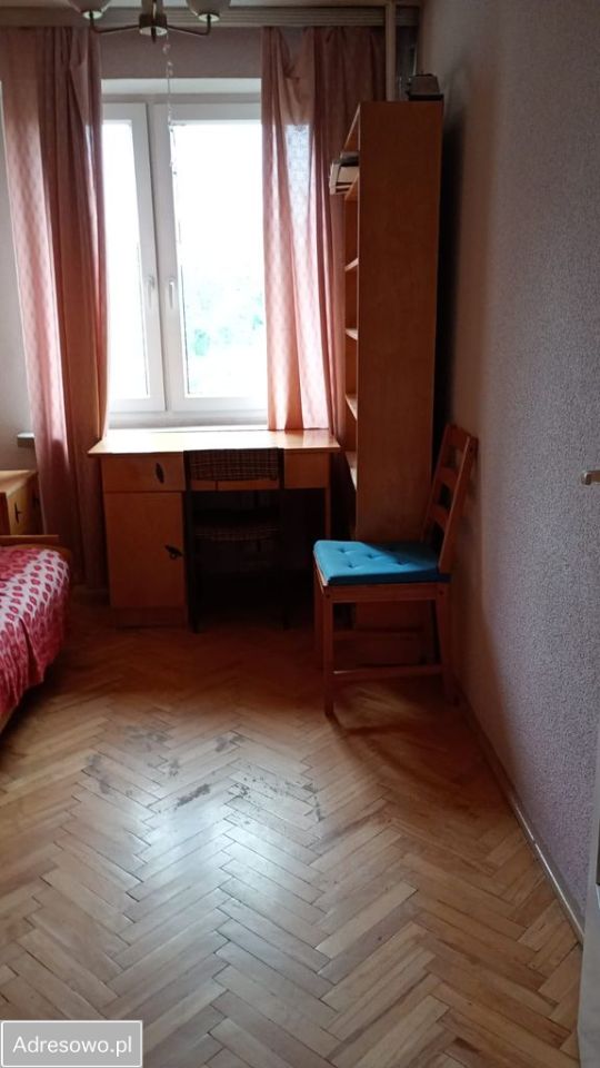 Mieszkanie 4-pokojowe Radom Gołębiów, ul. Tadeusza Kotarbińskiego. Zdjęcie 3