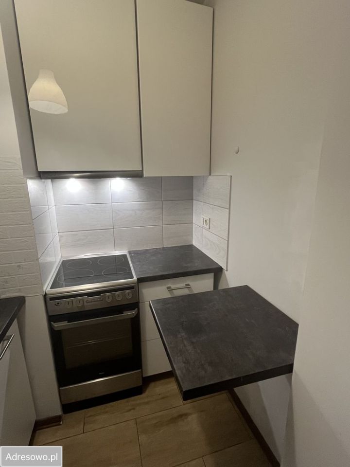 Mieszkanie 1-pokojowe Warszawa Wawer, ul. Korkowa. Zdjęcie 4