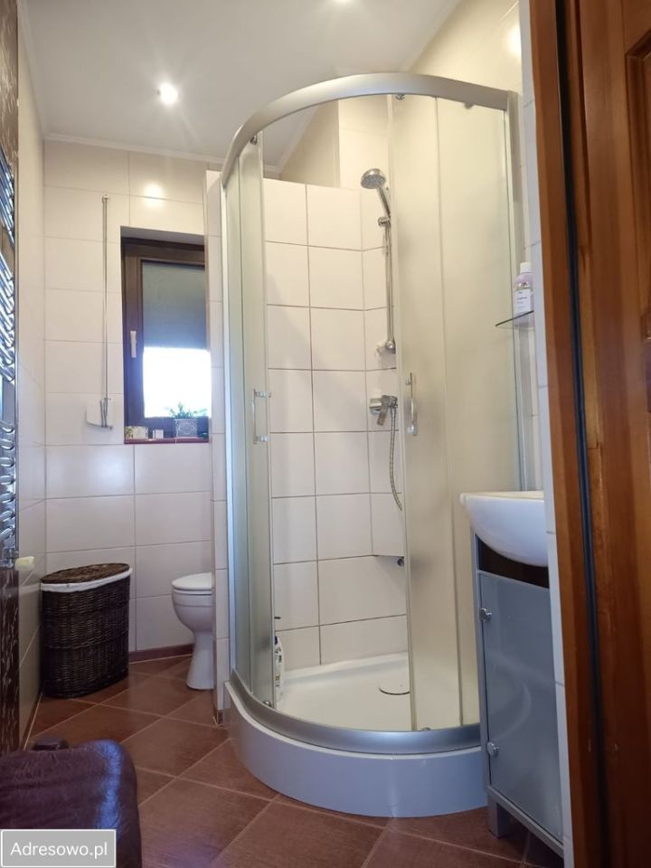 dom wolnostojący, 4 pokoje Jelcz-Laskowice. Zdjęcie 4