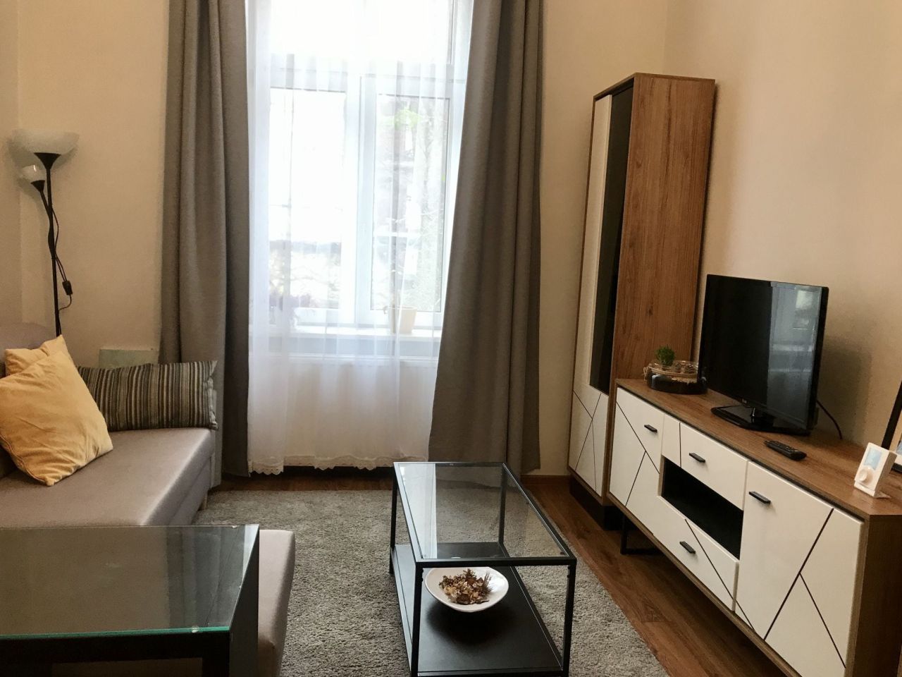Mieszkanie 1-pokojowe Kraków, ul. Karmelicka. Zdjęcie 3