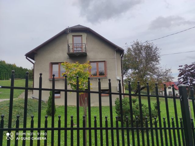 dom wolnostojący, 3 pokoje Gromnik, ul. Młodości. Zdjęcie 1