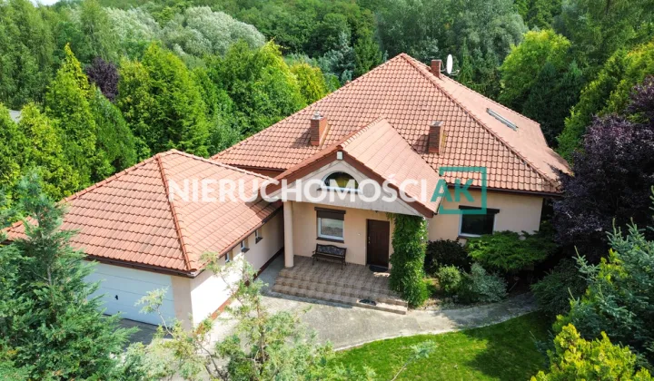 dom wolnostojący, 5 pokoi Posada, ul. Reymonta