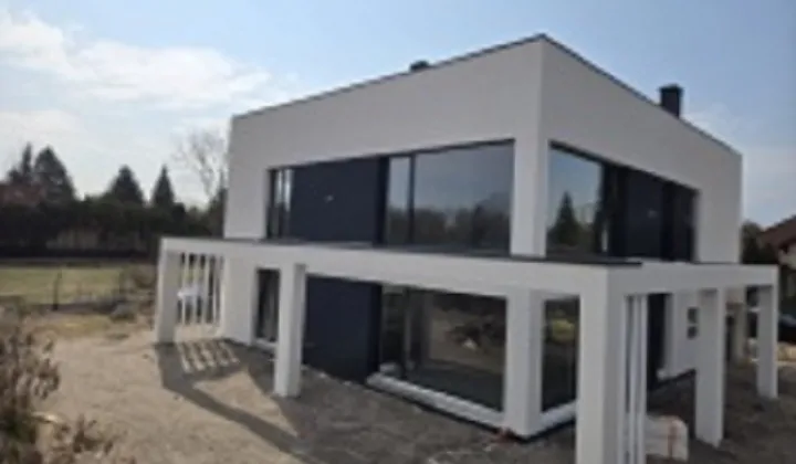 dom wolnostojący, 6 pokoi Solec