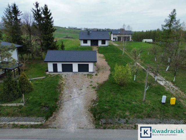 dom wolnostojący, 4 pokoje Besko, ul. Górska. Zdjęcie 17