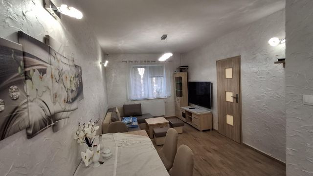 Mieszkanie 2-pokojowe Dziwnów Dziwnów Górny, ul. Adama Mickiewicza. Zdjęcie 1