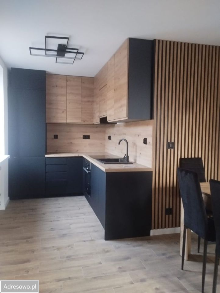 Mieszkanie 3-pokojowe Rybnik Niewiadom Dolny, ul. Gustawa Morcinka. Zdjęcie 2