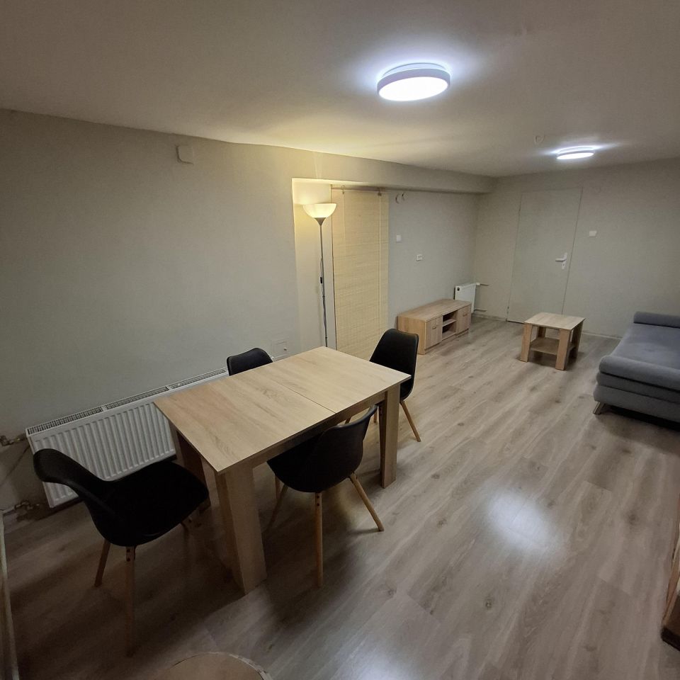 dom wolnostojący, 6 pokoi Tychy Cielmice, ul. Bieruńska. Zdjęcie 12