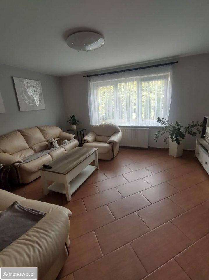 bliźniak, 3 pokoje Ruś. Zdjęcie 2