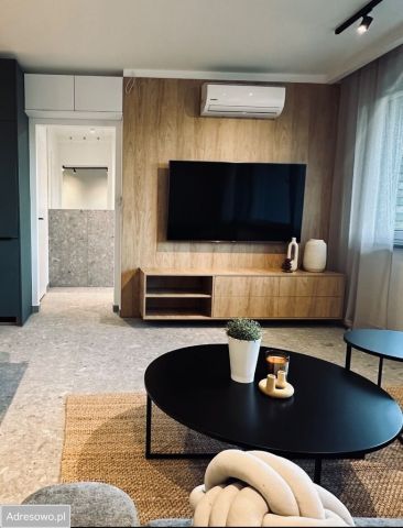 Mieszkanie 5-pokojowe Poznań Podolany, ul. Heleny Rzepeckiej. Zdjęcie 1