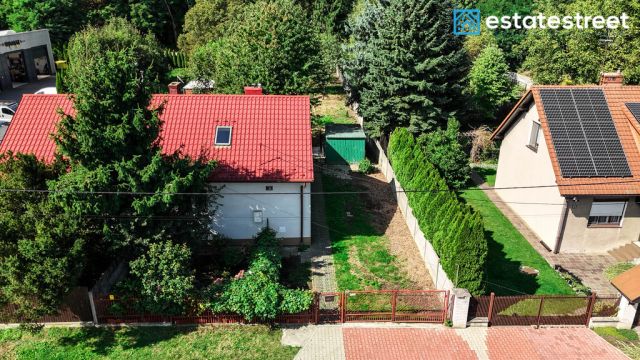 bliźniak, 4 pokoje Kraków Nowa Huta, ul. Obwodowa. Zdjęcie 3