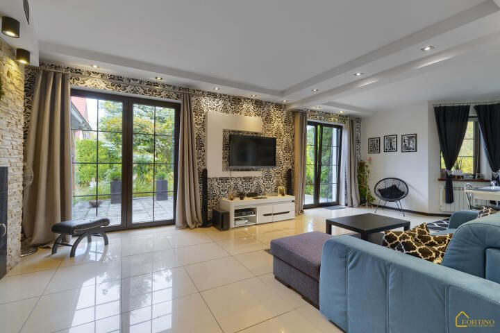 dom wolnostojący, 5 pokoi Stara Wieś. Zdjęcie 4