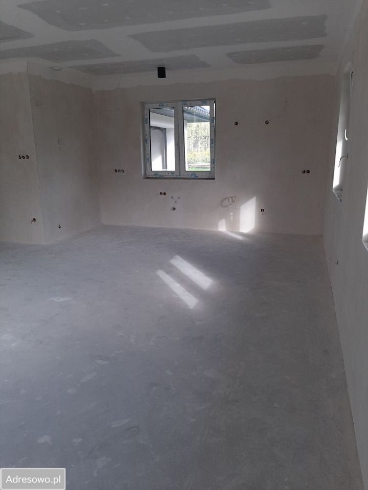 dom wolnostojący, 3 pokoje Pustelnik. Zdjęcie 7