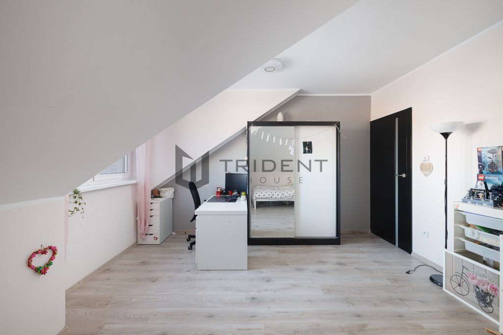 bliźniak, 5 pokoi Krupia Wólka. Zdjęcie 7