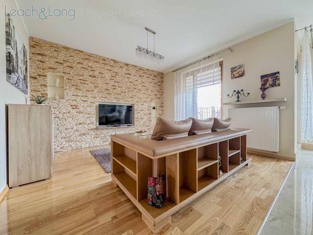 Mieszkanie 3-pokojowe Kraków Stare Miasto, ul. Lubicz. Zdjęcie 2